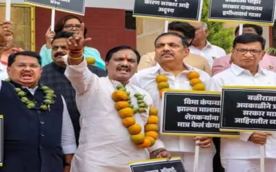 Maharashtra Winter Session ред рд╢реЗрддрдХрд▒реНрдпрд╛рдВрдЪреНрдпрд╛ рдкреНрд░рд╢реНрдирд╛рд╡рд░ рдорд╣рд╛рд░рд╛рд╖реНрдЯреНрд░ рд╡рд┐рдзрд╛рдирд╕рднреЗрдд рдкреНрд░рдЪрдВрдб рдЧрджрд╛рд░реЛрд│
